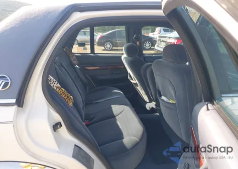 2001 Mercury Grand Marquis Ls z USA, uszkodzony, nr VIN 2MEFM75W01X626802